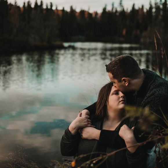 Meet your Posher, Alexandra - Picture 1 of 1